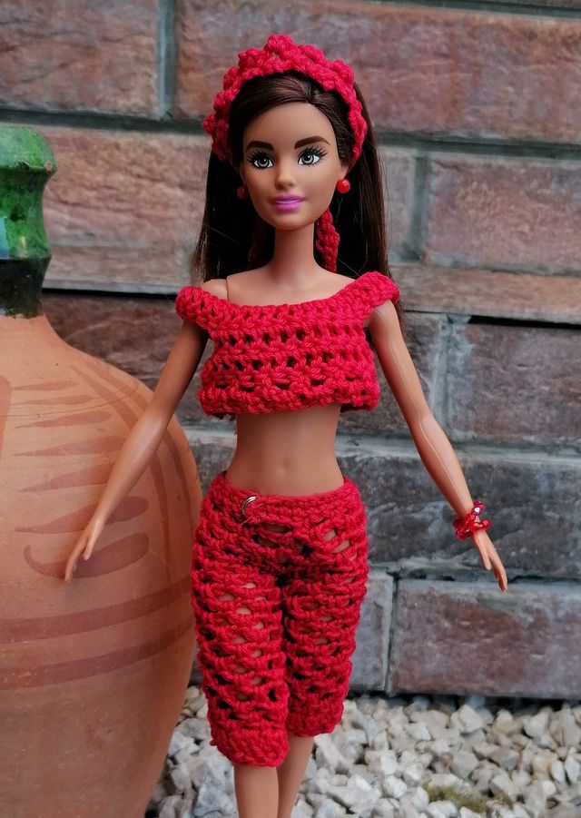 Oblečenie pre Barbie