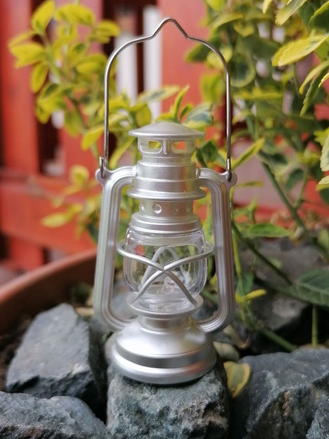 Mini lampáš pre bábiku